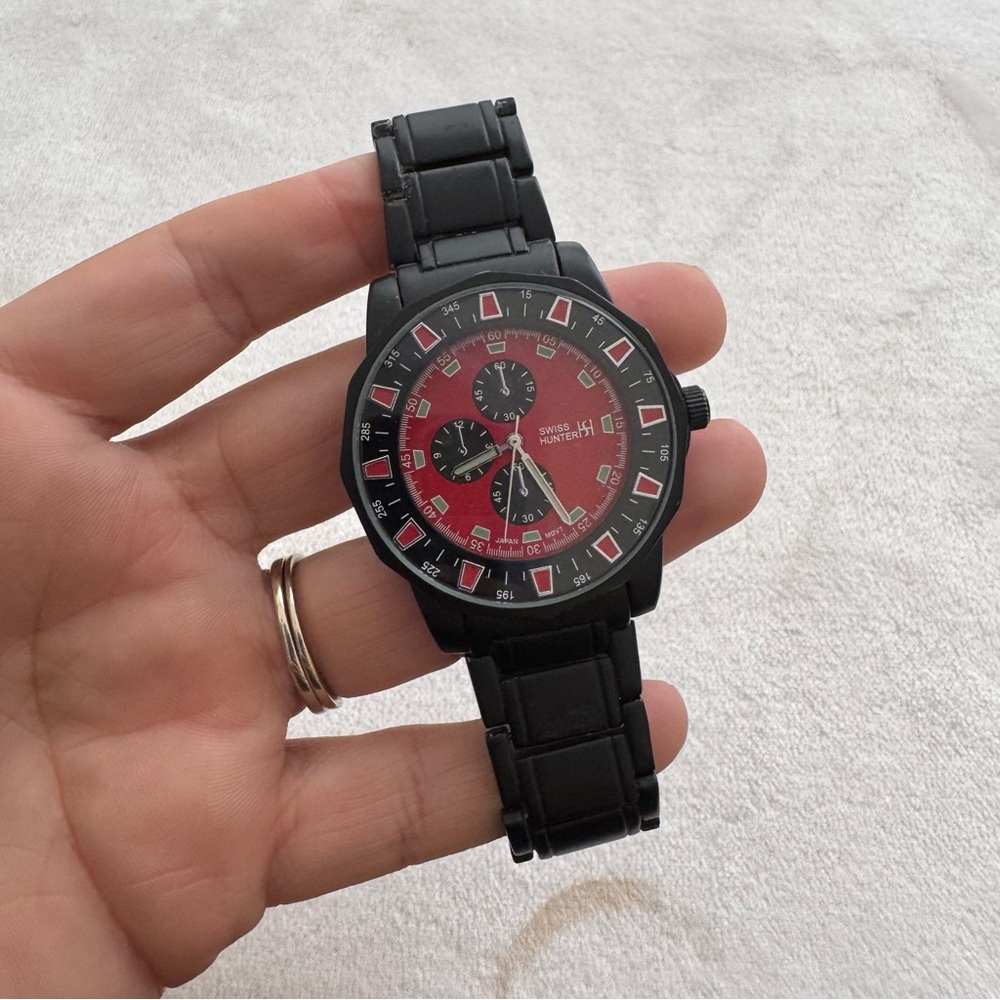 Swiss Hunter Men’s Black & Red Chronograph Watch